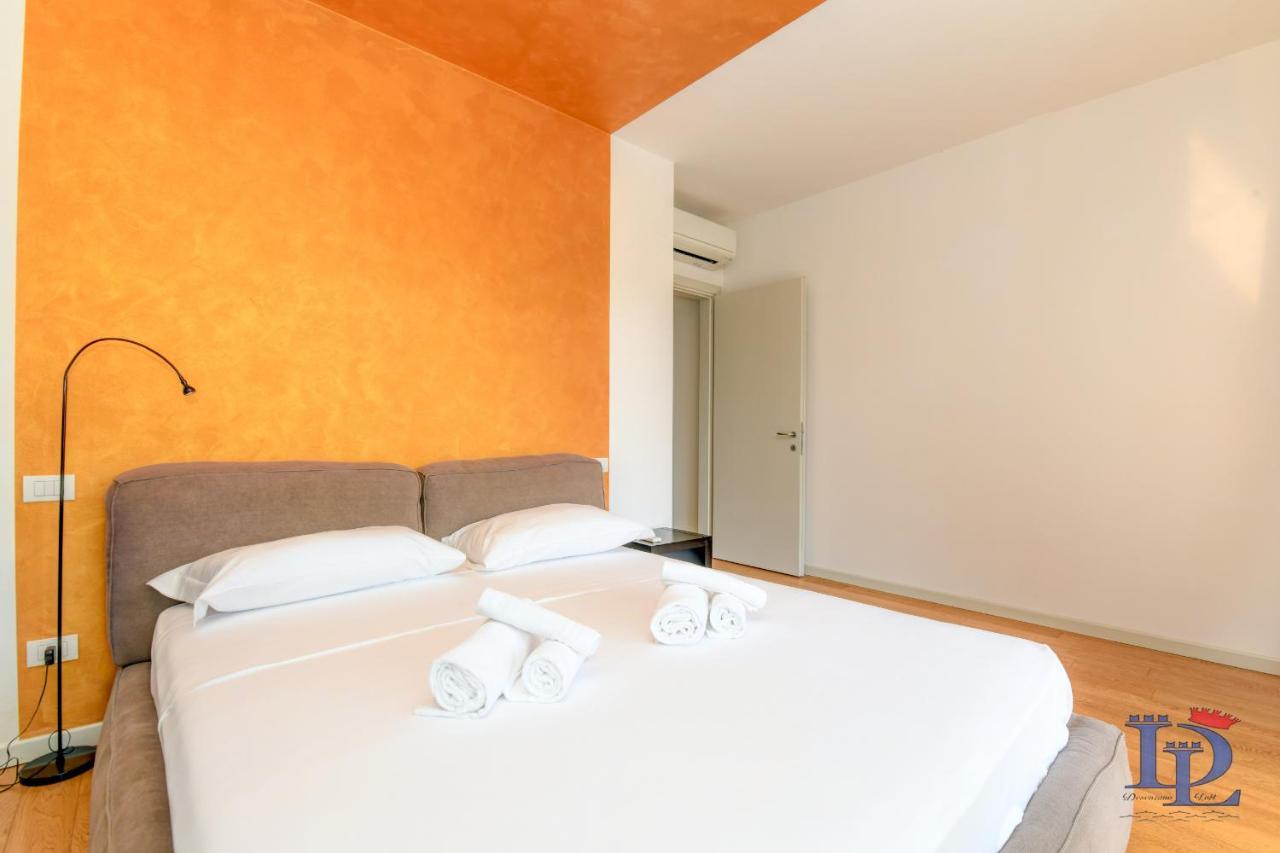Desenzanoloft Official Partner Marriott Homes & Villas - Oscar Luxury Suite Desenzano del Garda Exterior foto