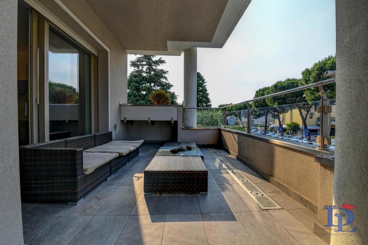 Desenzanoloft Official Partner Marriott Homes & Villas - Oscar Luxury Suite Desenzano del Garda Exterior foto
