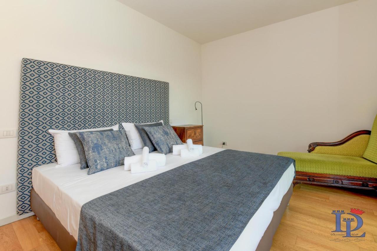 Desenzanoloft Official Partner Marriott Homes & Villas - Oscar Luxury Suite Desenzano del Garda Exterior foto
