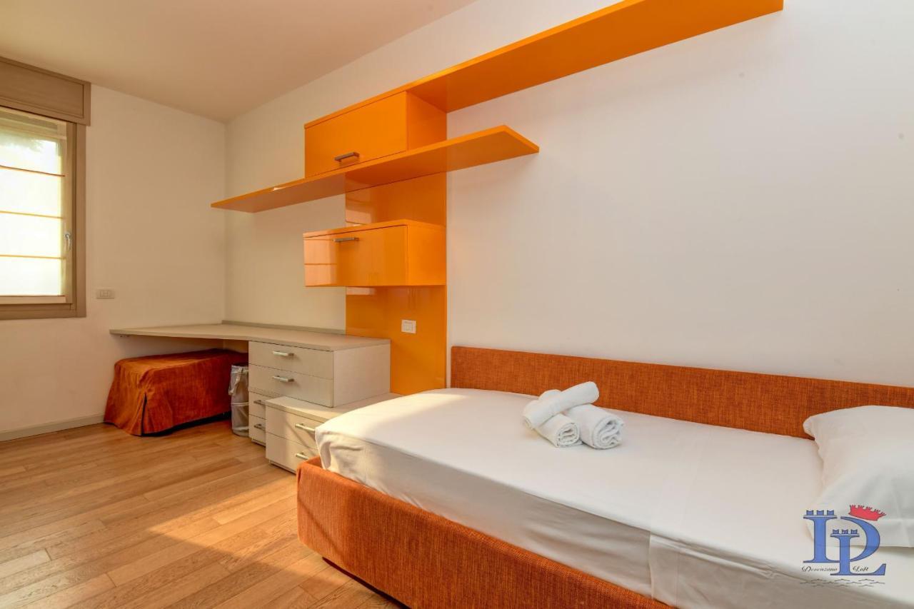 Desenzanoloft Official Partner Marriott Homes & Villas - Oscar Luxury Suite Desenzano del Garda Exterior foto
